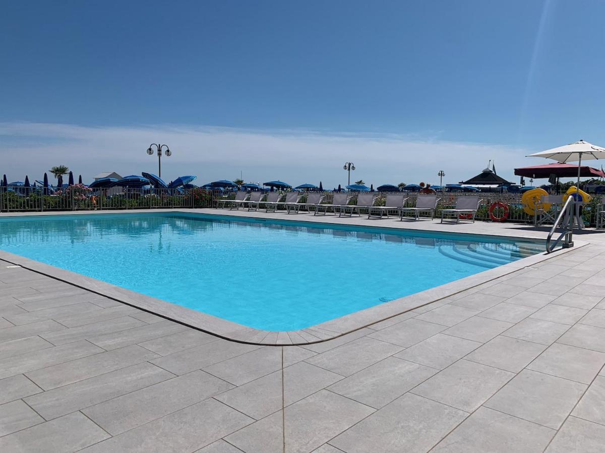 Residence Apollo - Home Immobiliare Jesolo Exterior foto